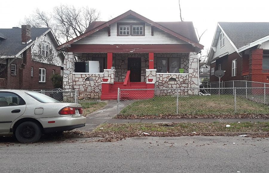 1st image of 2404 Linden Ave