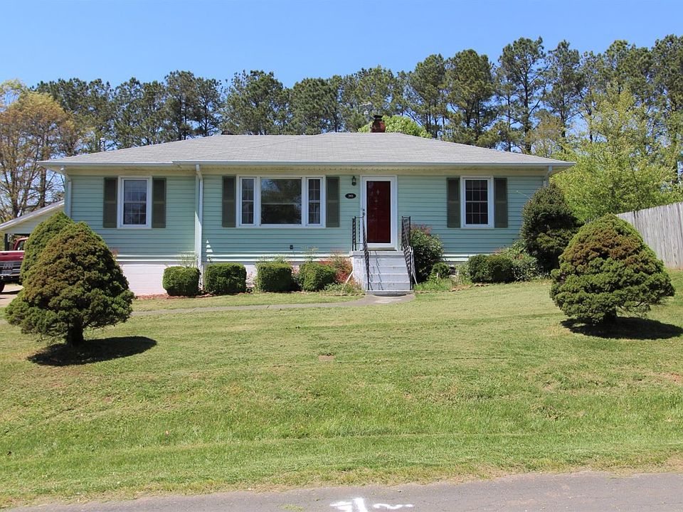 1st image of 393 Sunnydale Ave