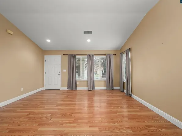 17 Burlwood Ct #1, Pittsburg, CA 94565
