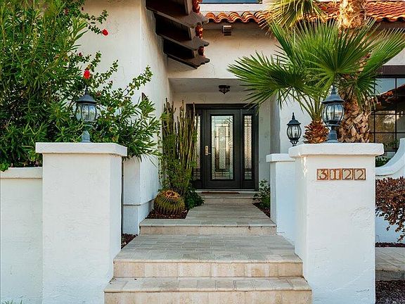 4th image of 3122 E CLAREMONT Avenue