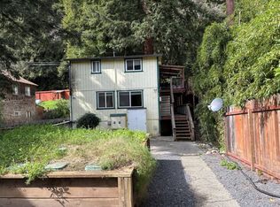 11026 Sunset Ave, Forestville, CA 95436