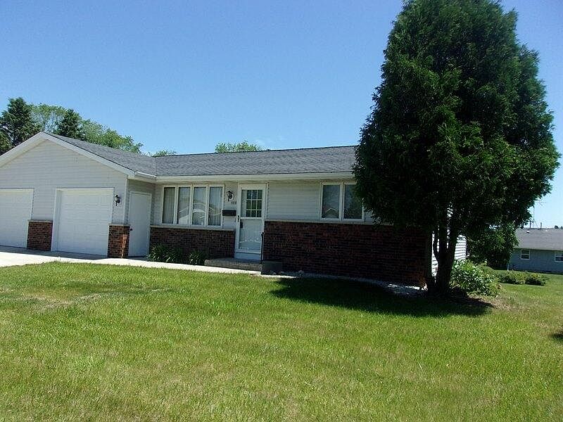 1st image of 523 N 13th St