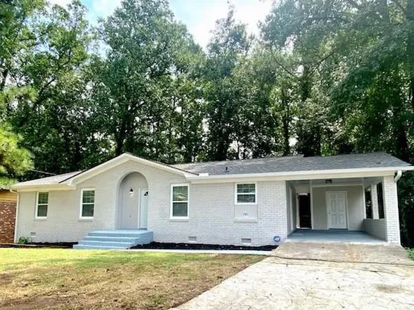 4061 Northstrand Dr, Decatur, GA 30035