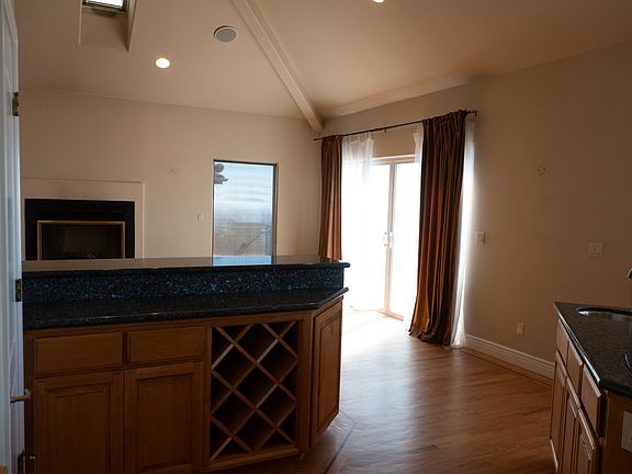 5th image of 317 Gravatt Dr