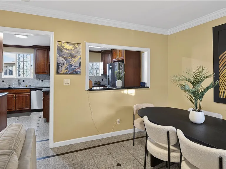 139 Grove Way #A — Photo 21