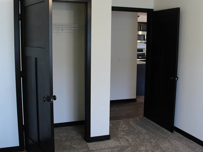 3242 Gateway Drunit H — Photo 9