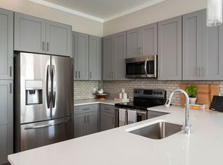 One Riverside Apartments, Chattanooga, TN 37403
