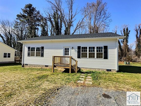 2nd image of 1624 Stultz Rd