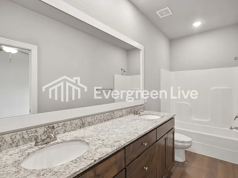 1221 Denver Dr — Photo 11