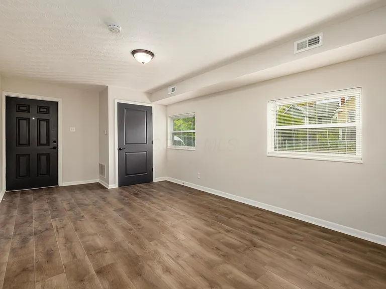 287 S Central Ave #285 — Photo 14