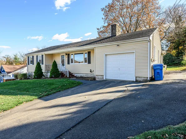 66 Brown Street, Hamden, CT 06518