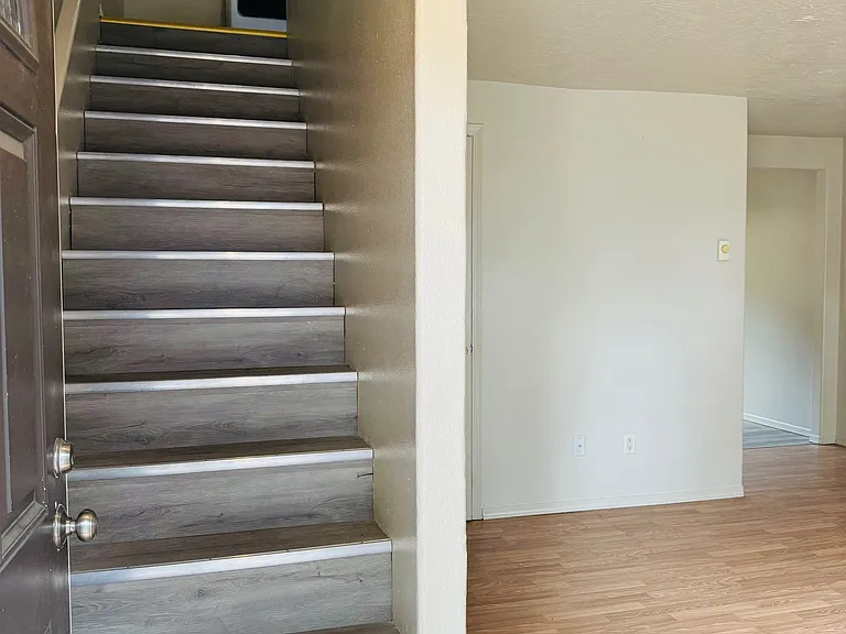 4556 NE 119th Ave #10 — Photo 12