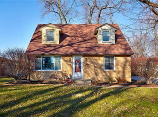 302 SE 4th St, Ankeny, IA 50021