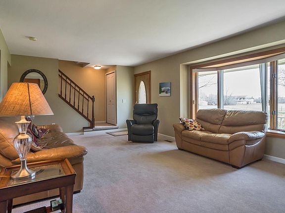 2nd image of 1053 Milverton Dr