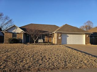 3601 Mockingbird Ln, Rogers, AR 72756