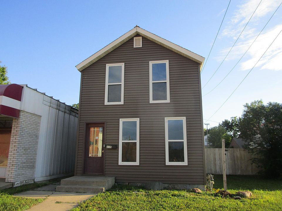 1st image of 115 E Jefferson St