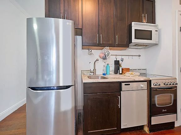 5th image of 211 Avenue A APT 7