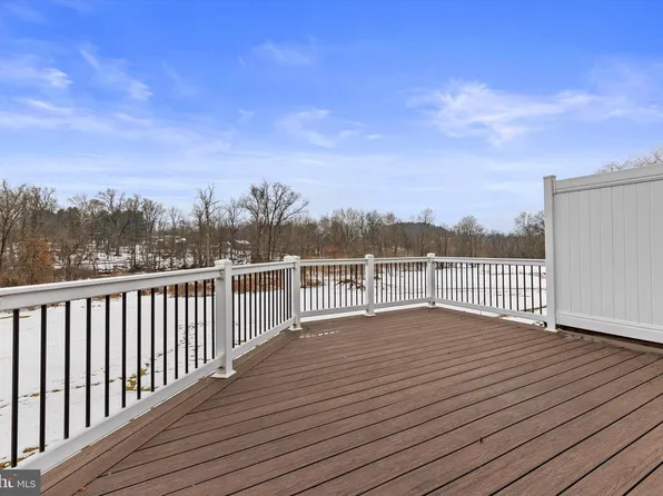 804 Yorkview Dr, Grantham, PA 17055