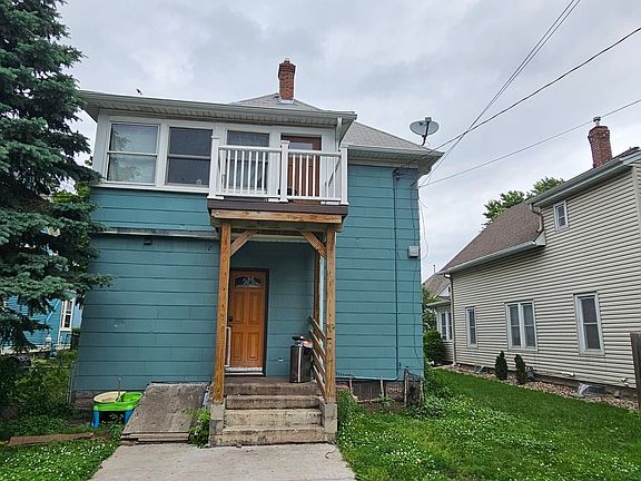 5th image of 950-952 Charles Ave