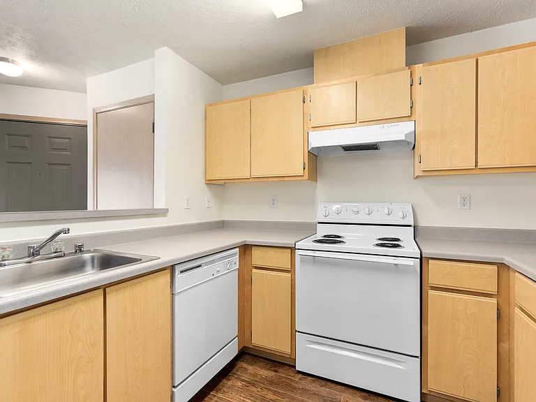 Boulder Apartments — Photo 31