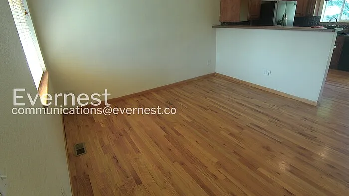 250 Opal Ct — Photo 10