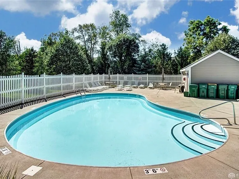 4302 Straight Arrow Rd — Photo 34
