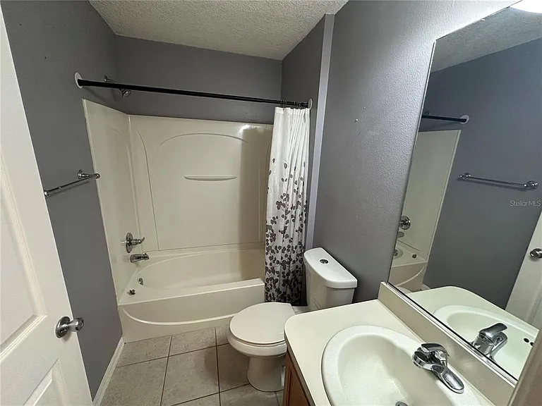 104 Cherry Blossom Ln — Photo 17