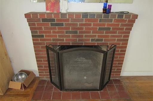 4th image of 272 W Emerson St