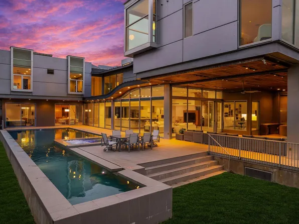 4616 Oleander St, Bellaire, TX 77401