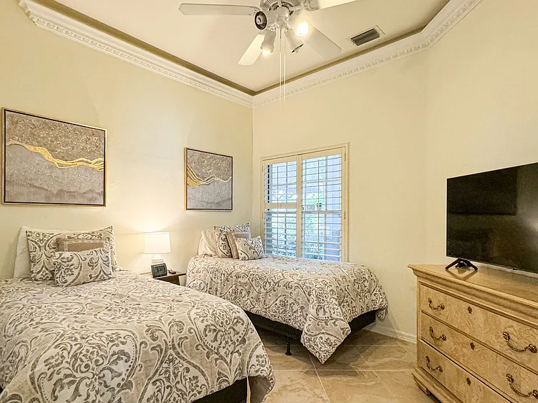 152 Napa Ridge Way — Photo 32