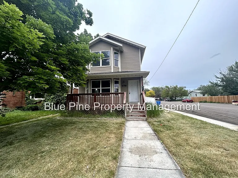 648 E Poplar St — Photo 1