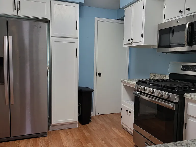 2128 Carolina Ave — Photo 4