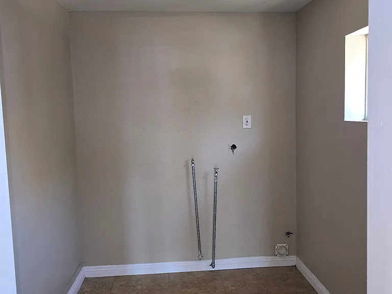 228 Prospect Ave — Photo 9
