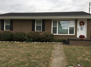 521 44th St, Vienna, WV 26105