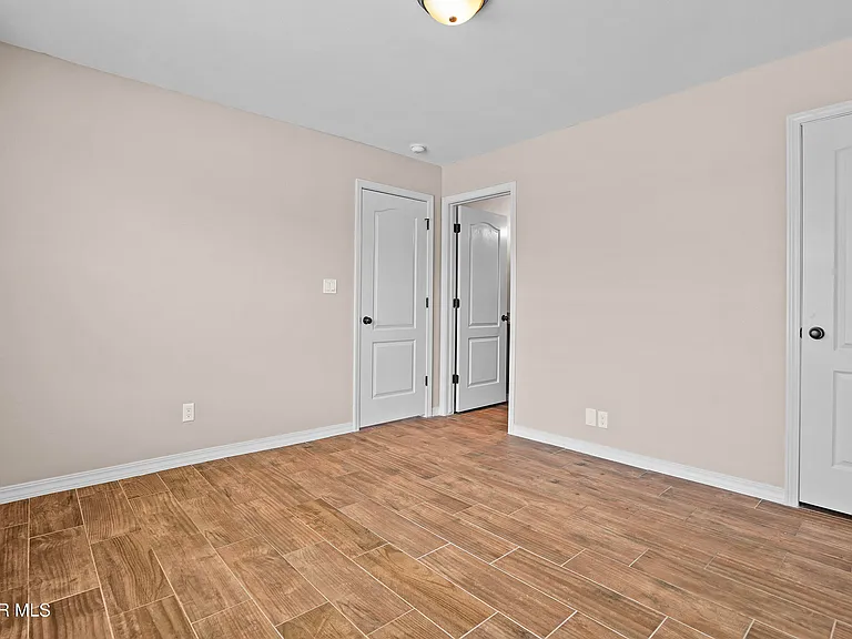 8804 Eclipse St #B — Photo 20