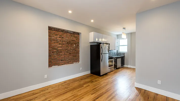 Rented by Nooklyn NYC LLC | media 9