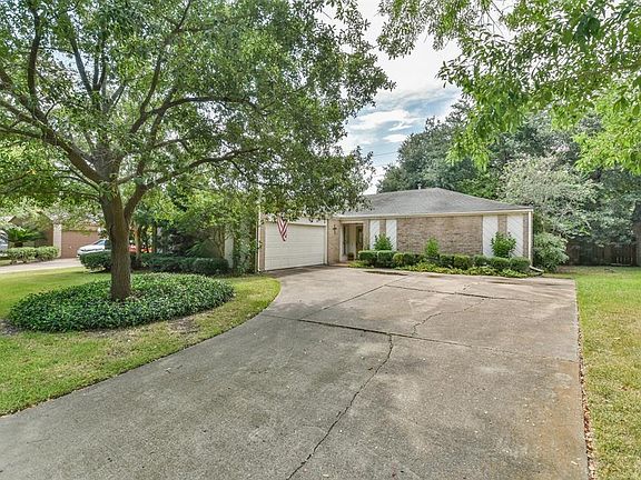 2nd image of 4751 Eagle Trail Dr