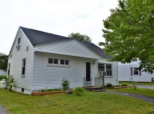 89 Summit Ave, Lewiston, ME 04240