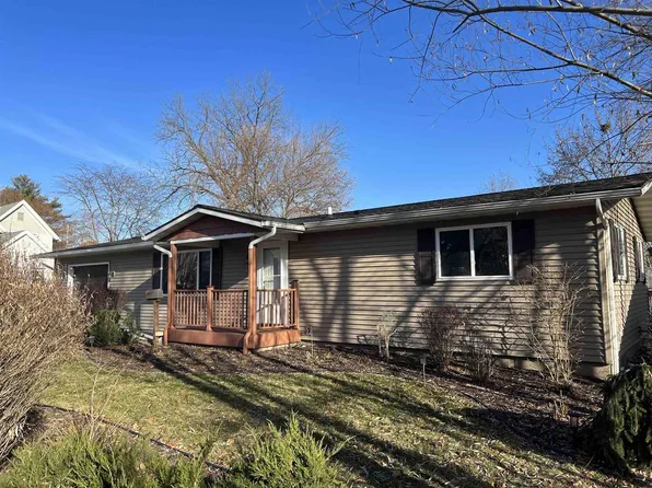 354 5th Street, Prairie Du Sac, WI 53578