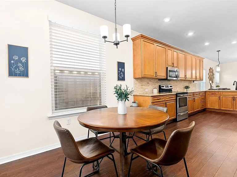 7916 SW 80th Dr — Photo 16