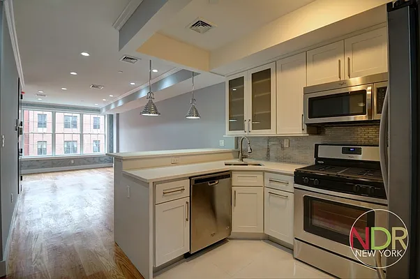 Rented by Next Door Realty NYC | media 37