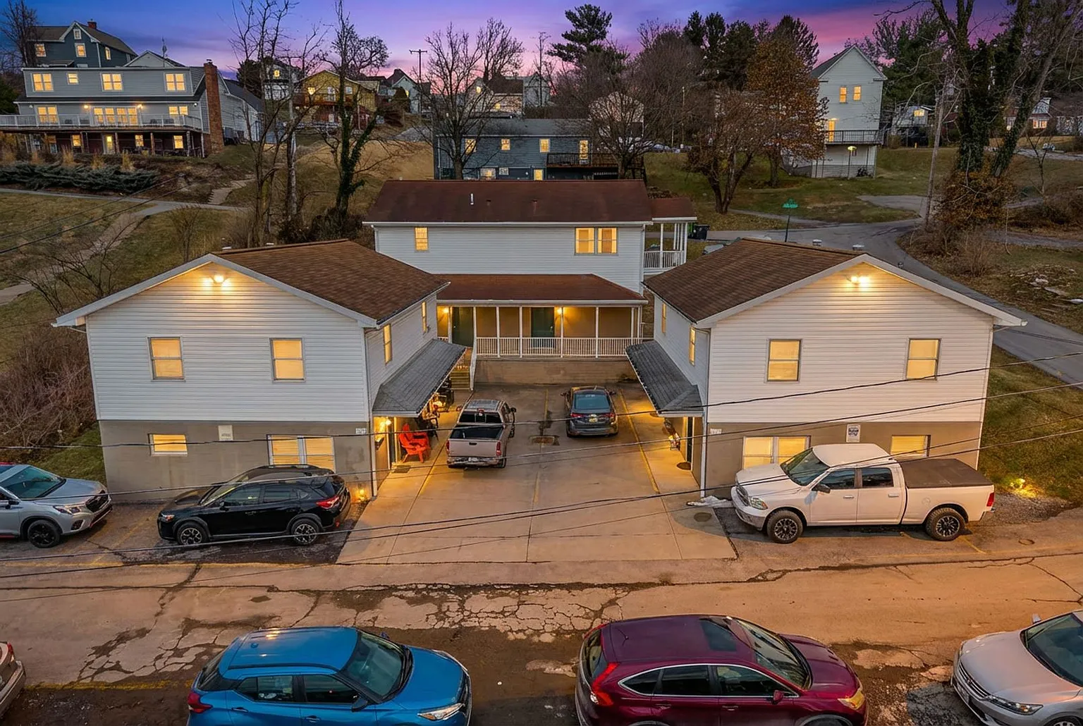 415 Sharon Ave #A photo 1