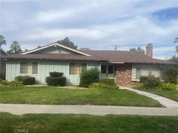 109 E Francis St, Corona, CA 92879