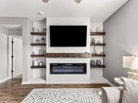 5th image of 2055 Tate Farm Ln