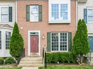 9726 Cheshire Ridge Cir, Manassas, VA 20110