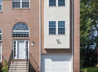 1960 West Ave, Conshohocken, PA 19428
