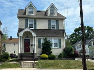 36 Walnut St FLOOR 2, Montclair, NJ 07042