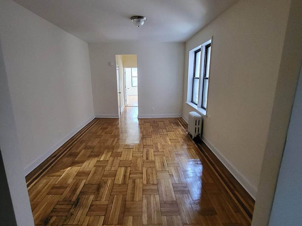 1st image of 11814 83rd Ave APT 2D