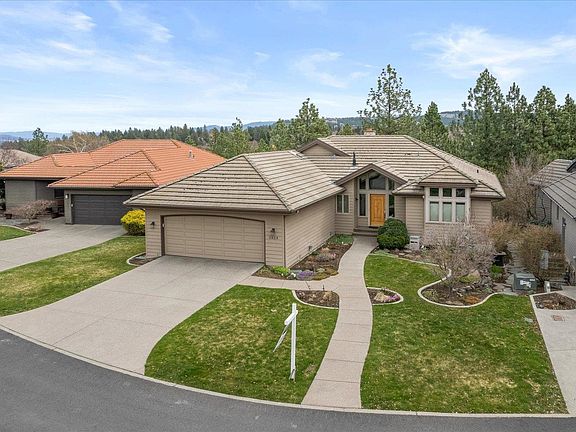 3rd image of 2024 S Parkwood Cir