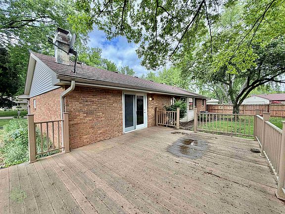 3rd image of 1520 Kerstin Ct